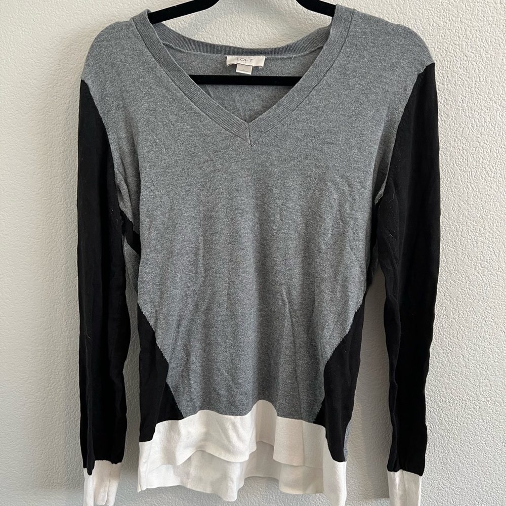 COLORBLOCKED LOFT SWEATER